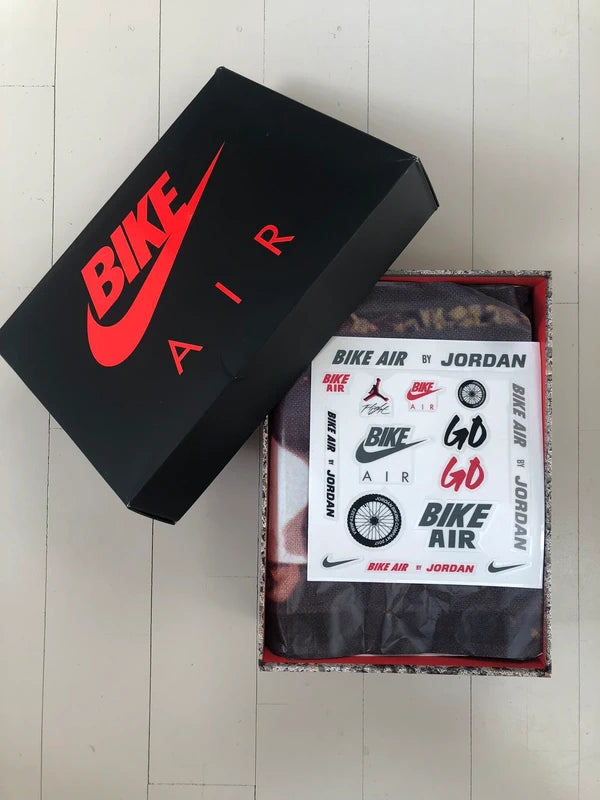 Air Jordan 4 RM SP Nigel Sylvester Driveway Grey