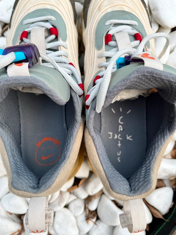 Nike Air Max 270 React ENG Travis Scott Cactus Trails