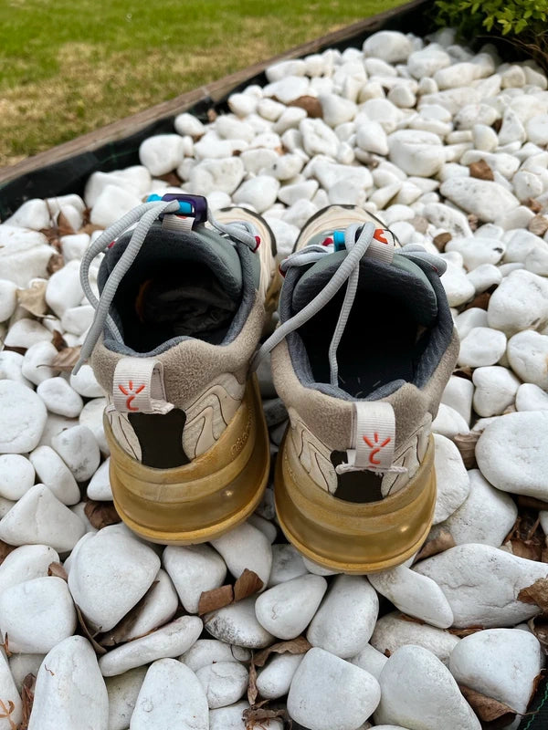 Nike Air Max 270 React ENG Travis Scott Cactus Trails