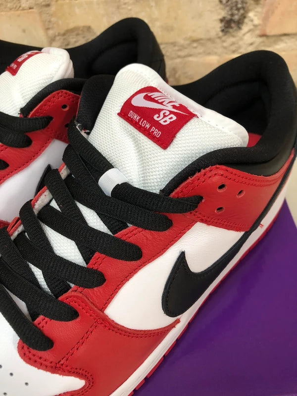 Nike SB dunks Low pro “Chicago”