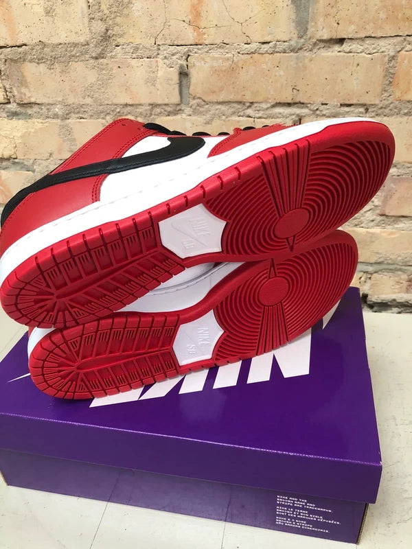 Nike SB dunks Low pro “Chicago”