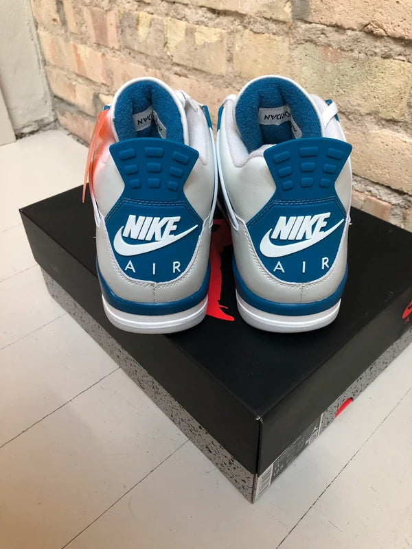 Nike Air Jordan 4 Retro “military blue”