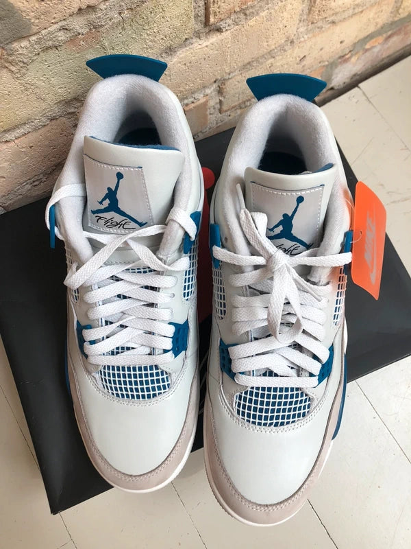 Nike Air Jordan 4 Retro “military blue”