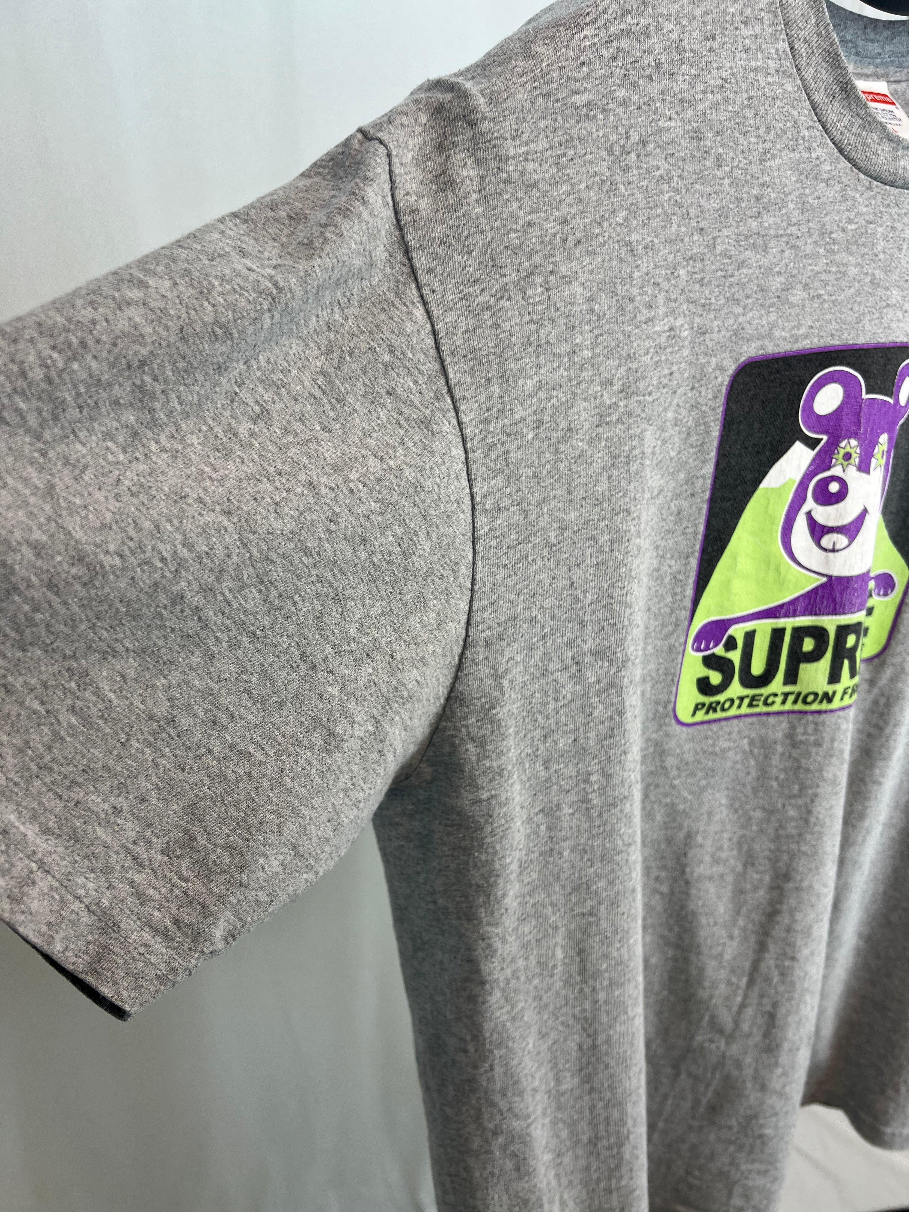 Supreme FW20 Protection from suckas