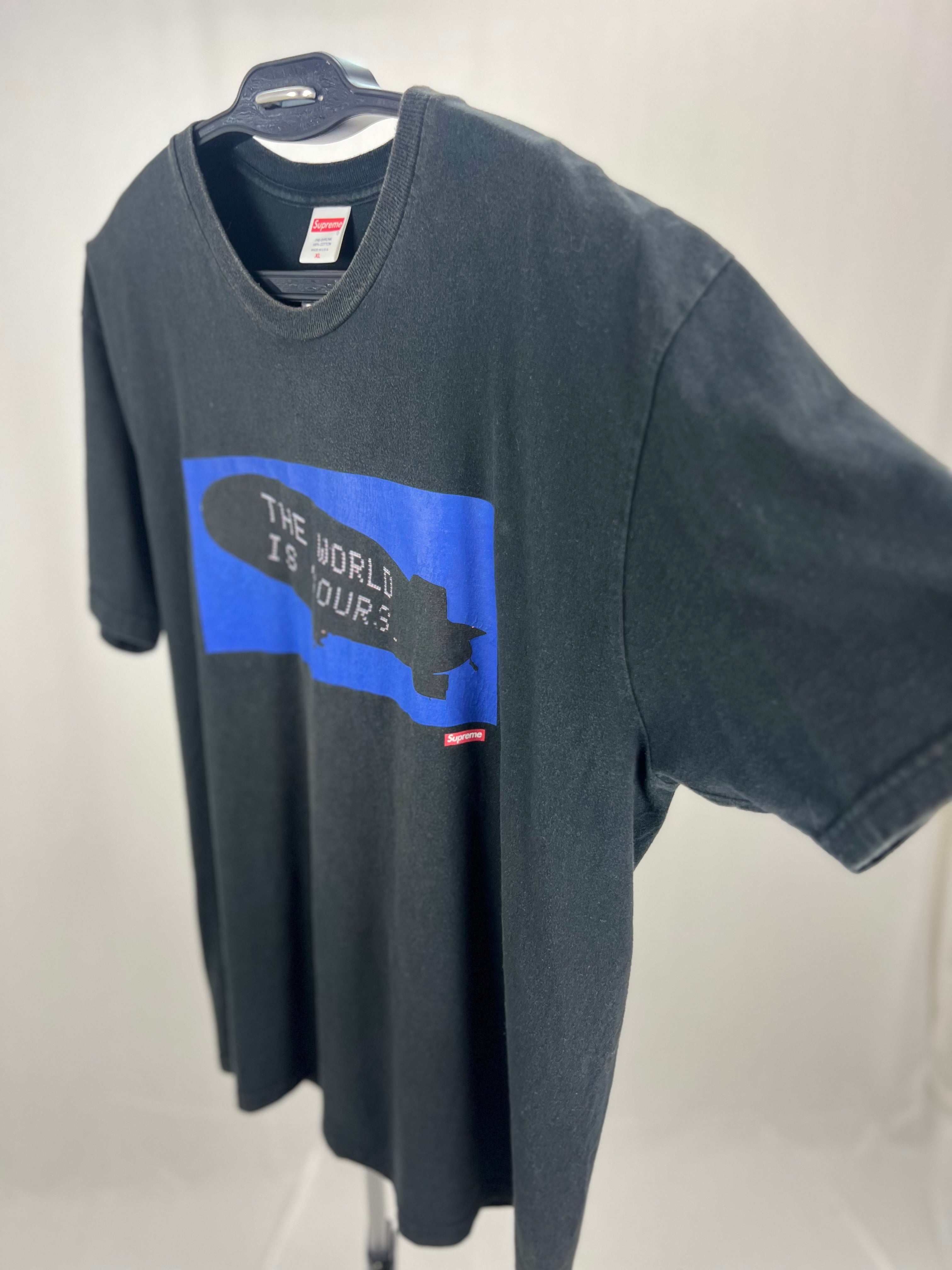 Supreme SS17 Scarface collab - the world is yours - tee