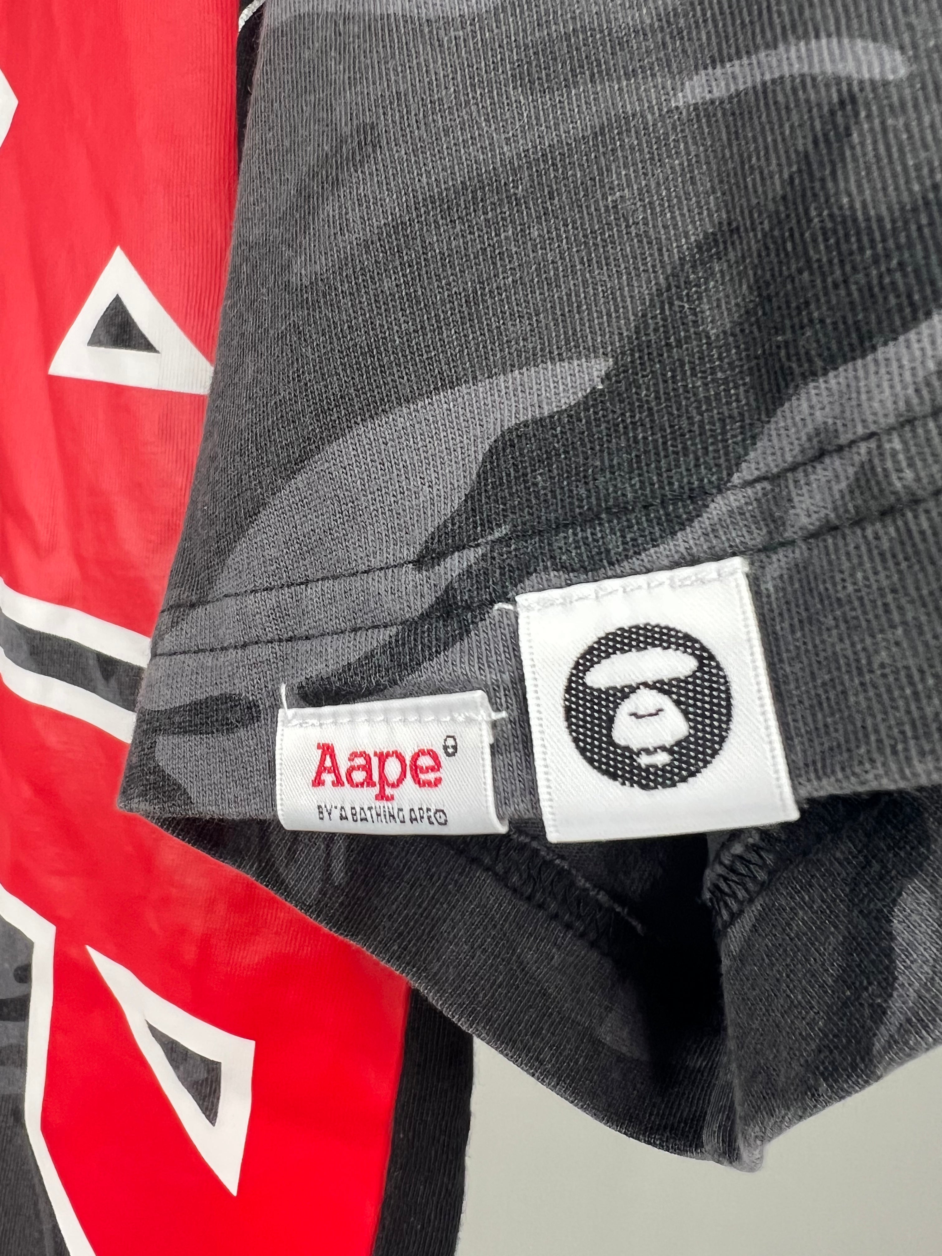 AAPE UNVS "Metallica" tee