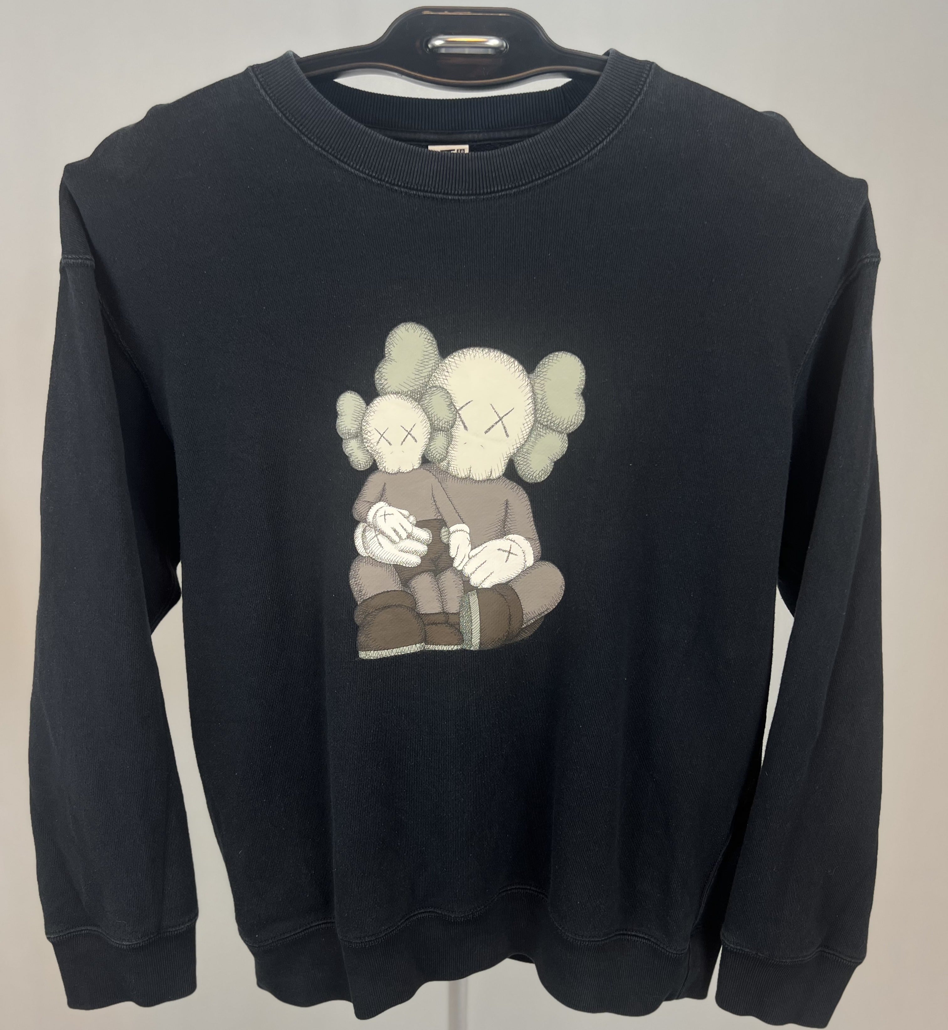 KAWS X Uniqlo Companion Due sweatshirt