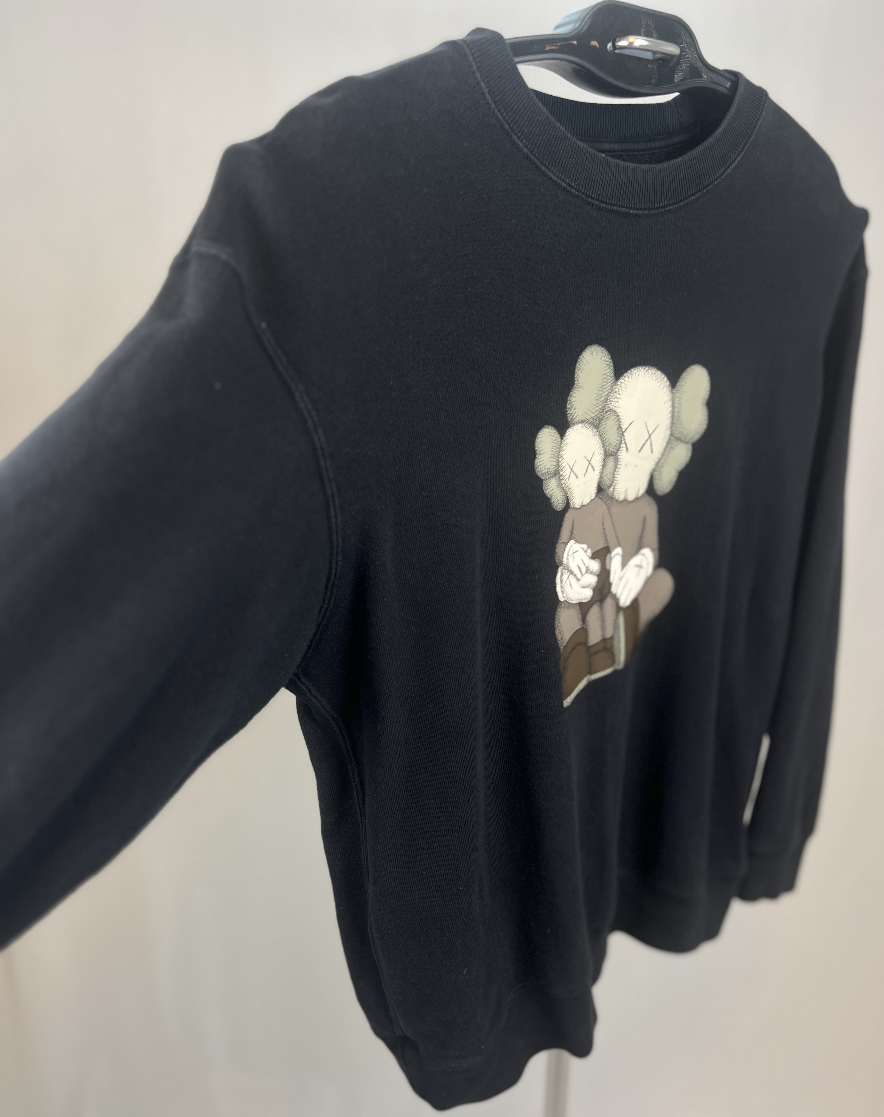KAWS X Uniqlo Companion Due sweatshirt