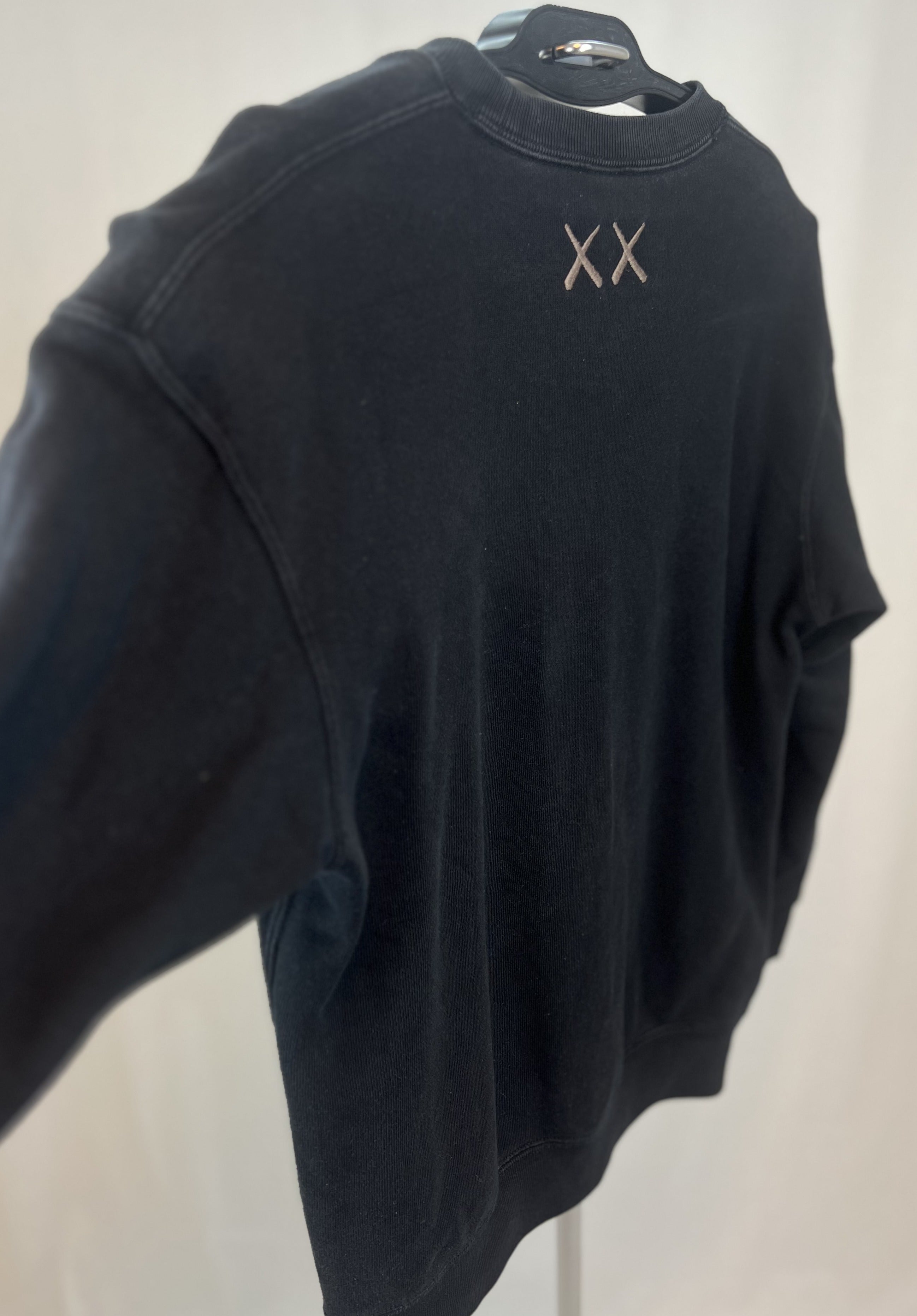 KAWS X Uniqlo Companion Due sweatshirt