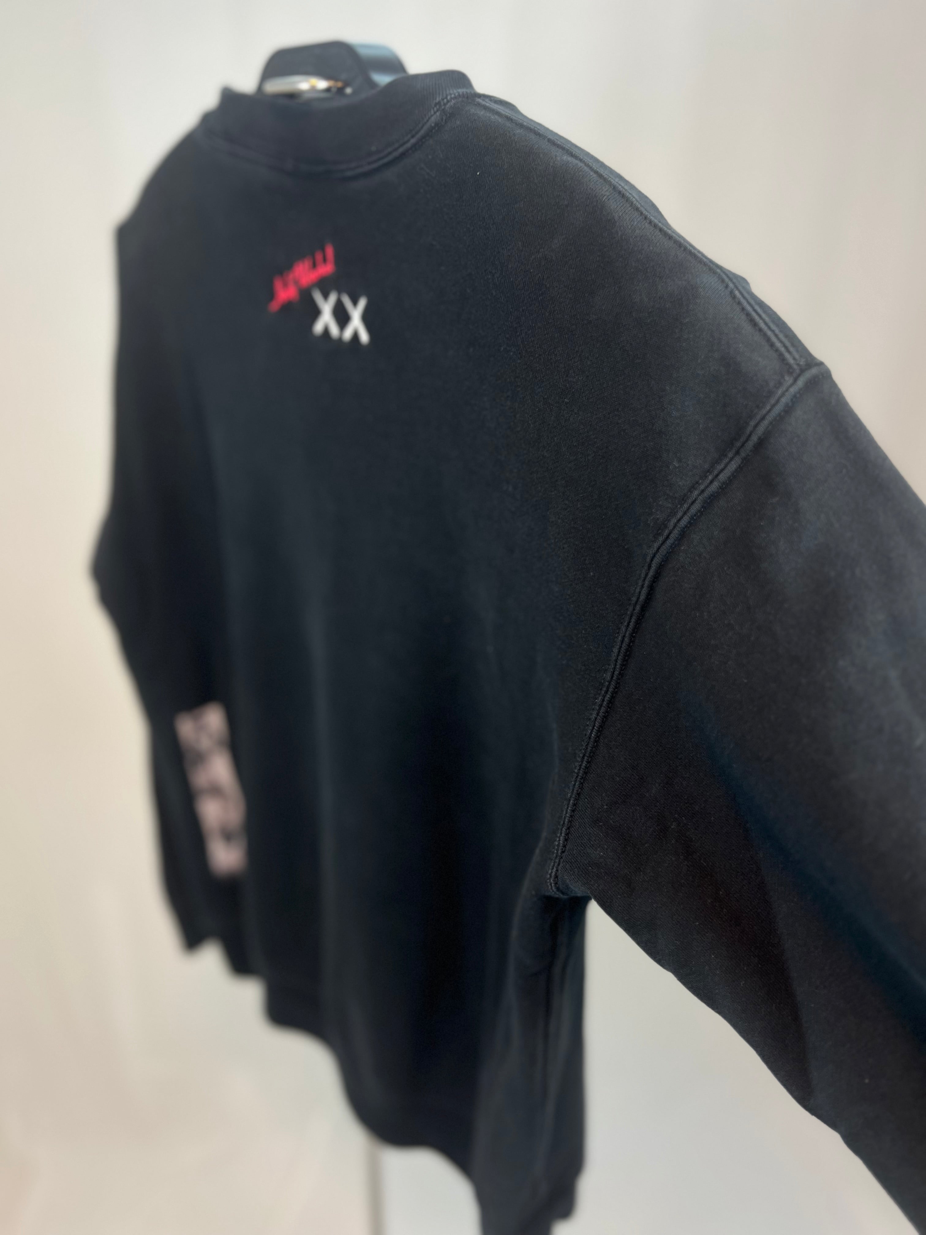 KAWS X Uniqlo "Selfie"sweatshirt