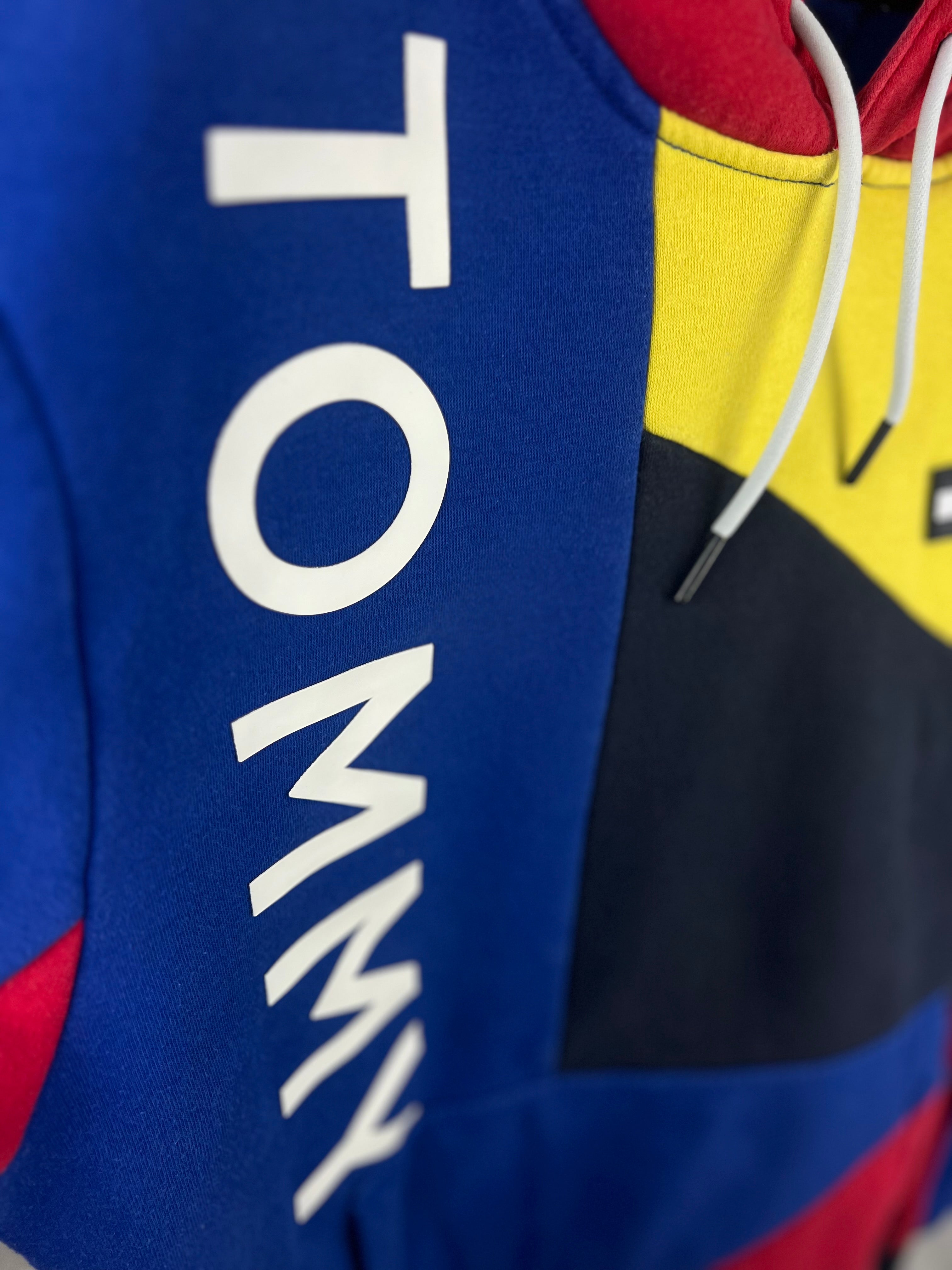 Vintage era Tommy Hilfiger Hoodie