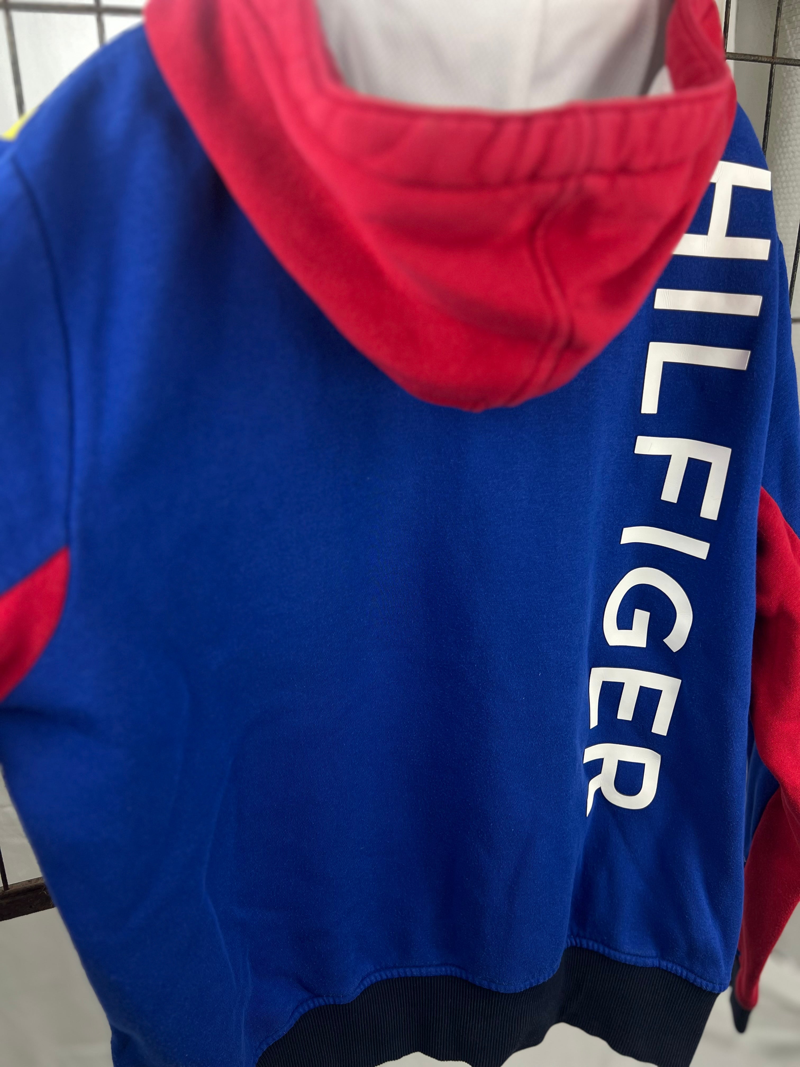 Vintage era Tommy Hilfiger Hoodie